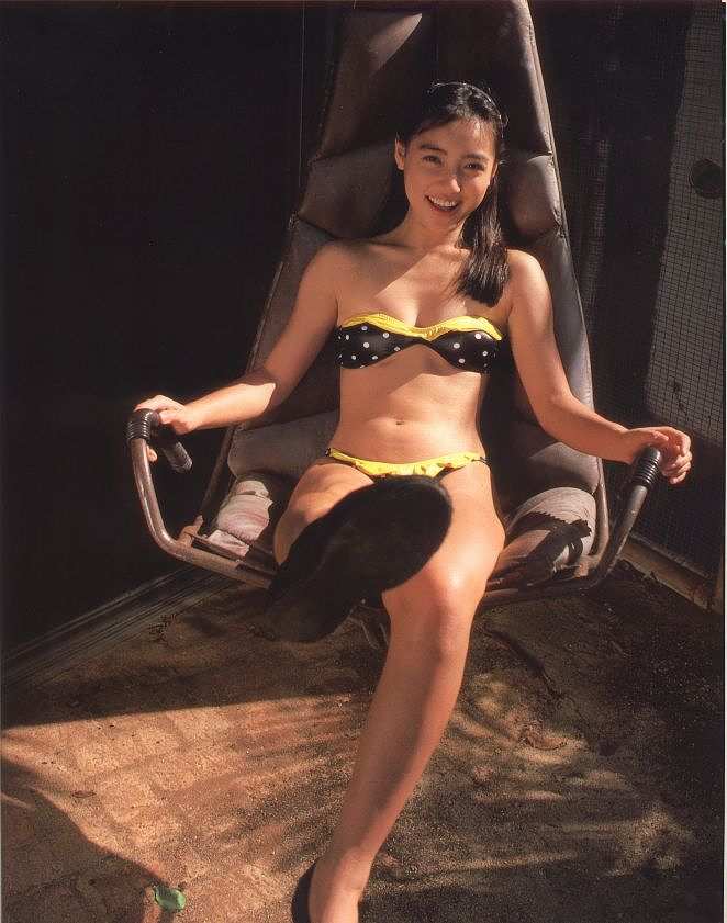 [色気]五十嵐いづみ 食い込むハイレグがエロい水着グラビア画像29枚！ 6