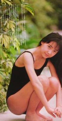 [色気]五十嵐いづみ 食い込むハイレグがエロい水着グラビア画像29枚！ 24