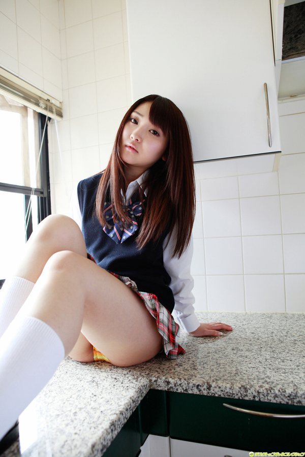 [キュート]末永佳子 コスプレ画像125枚！制服・ブルマー・メイドが抜けるグラビア 48