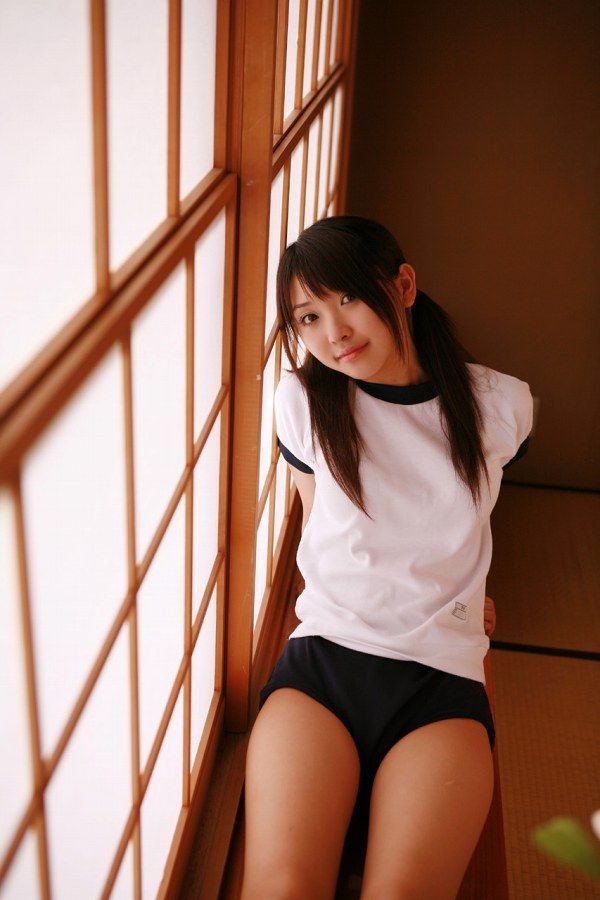 [キュート]末永佳子 コスプレ画像125枚！制服・ブルマー・メイドが抜けるグラビア 92