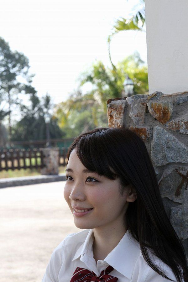 [可愛い]末永みゆ コスプレ画像100枚！M字開脚の股間が抜ける制服・レオタードグラビア 60