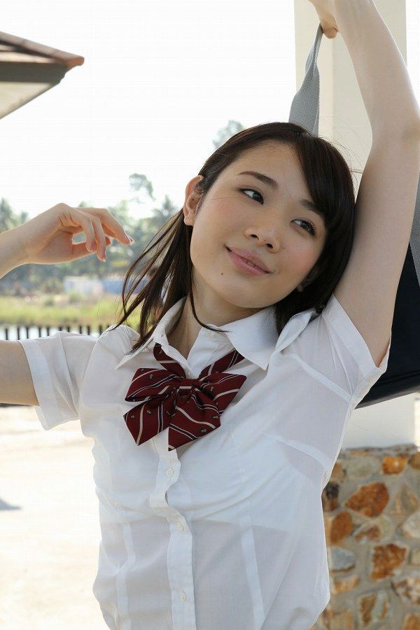 [可愛い]末永みゆ コスプレ画像100枚！M字開脚の股間が抜ける制服・レオタードグラビア 61