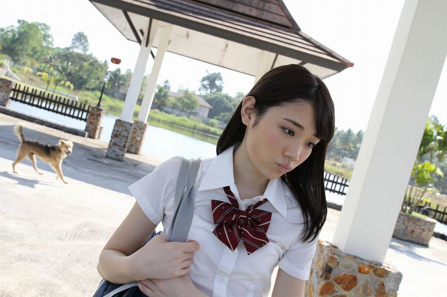 [可愛い]末永みゆ コスプレ画像100枚！M字開脚の股間が抜ける制服・レオタードグラビア 64