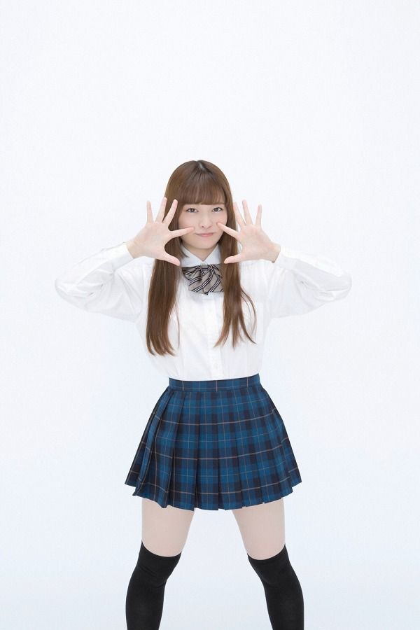 【S級美少女】奥崎優茉 エロ画像48枚！ニーハイ制服コスプレ・水着が抜けるグラビア 5