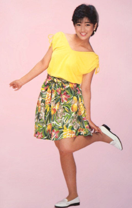 懐かしい！渡辺桂子 ハイレグ水着・ビキニ・セクシーグラビア画像26枚！ 16