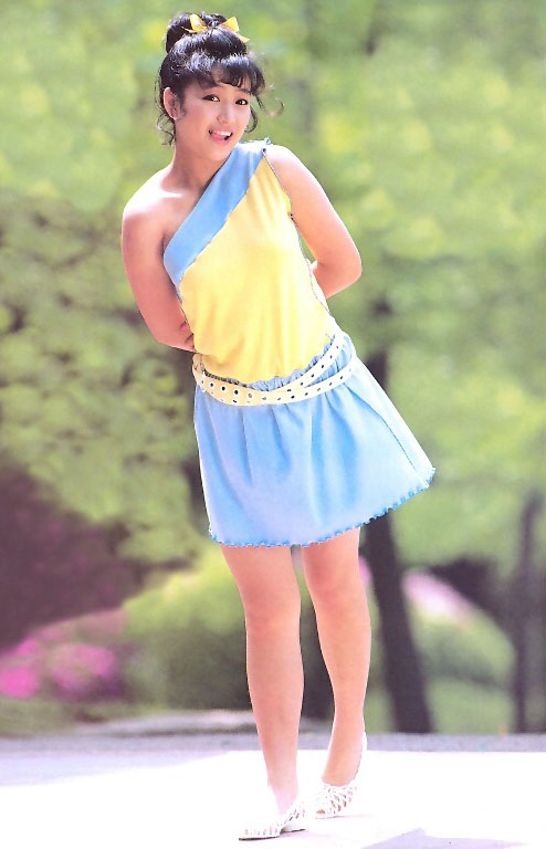 懐かしい！渡辺桂子 ハイレグ水着・ビキニ・セクシーグラビア画像26枚！ 20