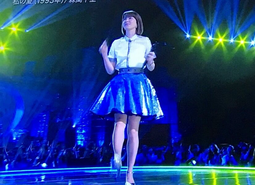 S級美女・森高千里 パンスト美脚画像！ 16