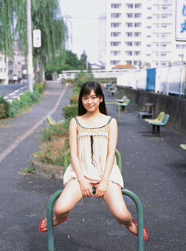 【美少女】矢作穂香(未来穂香) 画像77枚！美少女の制服やムチムチな太もものグラビアエロい 54